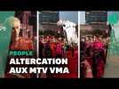 Altercation entre Conor McGregor et Machine Gun Kelly sur le tapis rouge des MTV VMA