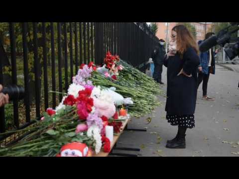 Russians pay tribute to victims of Perm State University shooting