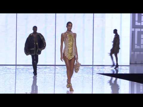 High waisted trousers, asymmetrical dresses highlight Balmain show at Paris fashion week