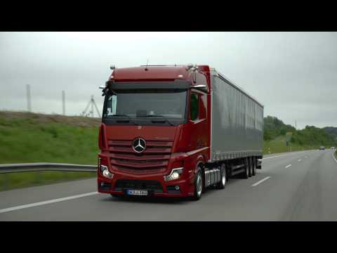 The new Mercedes-Benz Actros L Driving Video
