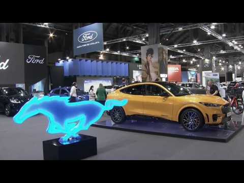 Automobile Motor Show opens its doors with an eye towards electrification