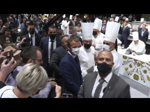 France's Macron meets Bocuse d'Or finalists