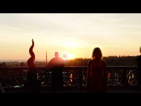 Les 100 - Bande annonce 2 - VO