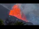 La Palma volcano: Toxic gas fears as lava creeps closer to the sea