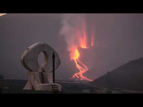 Volcano in La Palma maintains its activity