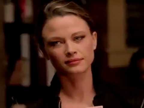 Graceland - Reportage Spécial 1 - VO