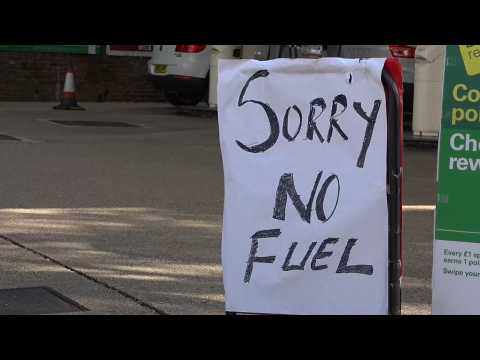 Long queues, closed petrol stations in UK