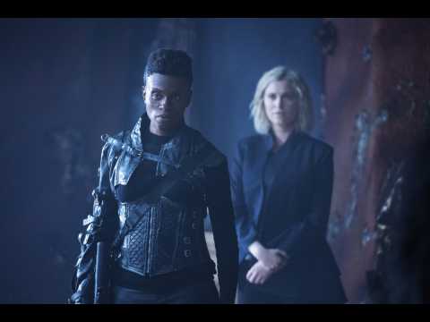 Les 100 - Teaser 1 - VO