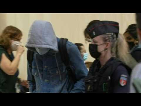 November 13: two defendants arrive in courtroom for Paris attacks trial