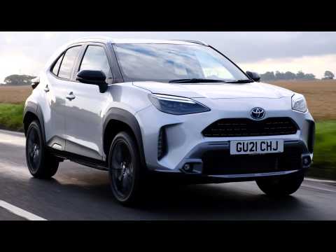 2021 Toyota Yaris Cross Dynamic Driving Video
