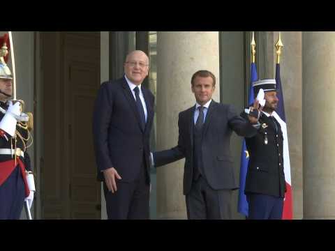 Macron welcomes Lebanon's Council of Ministers president to Élysée