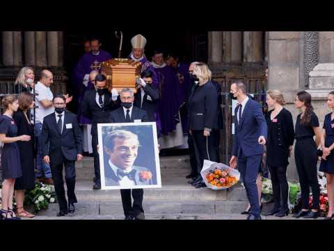 Alain Delon, Jean Dujardin among grievers bidding adieu to French film icon Jean-Paul Belmondo