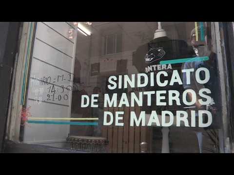 Spanish illegal street vendors union opens shop in Madrid