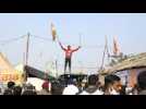 India: Farmers at protest site cheer after Modi's U-turn