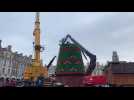 Arras : le montage du sapin de 25 mètres a eu lieu ce 25 novembre