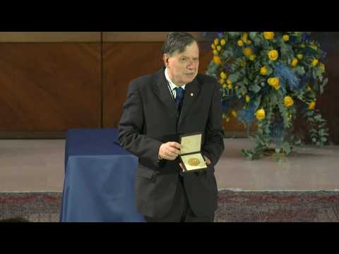 Giorgio Parisi, co-winner of the Noble Prize in Physics, receives his medal in Rome