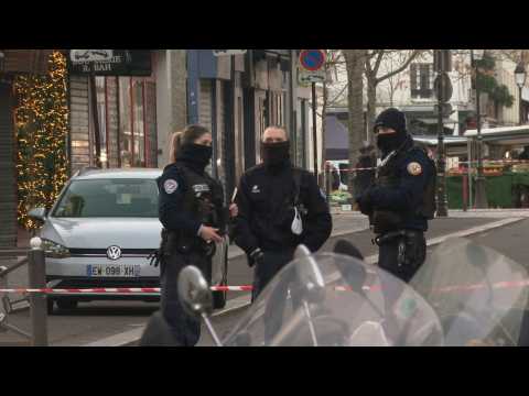 Paris: Police secure area after arresting hostage taker