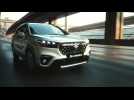 The new Suzuki S-CROSS HYBRID Driving Video