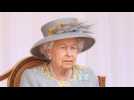 Elisabeth II : comment surmonte-t-elle les moments difficiles ?