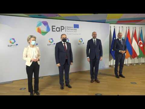 EU leaders welcome Eastern Partnership to summit