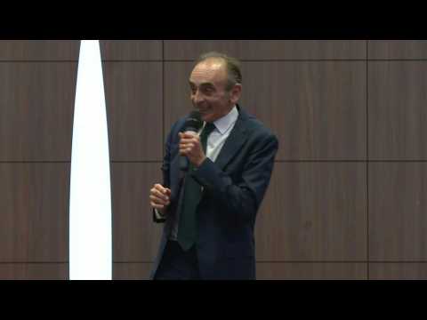 French far-right presidential hopeful Eric Zemmour holds London press conference
