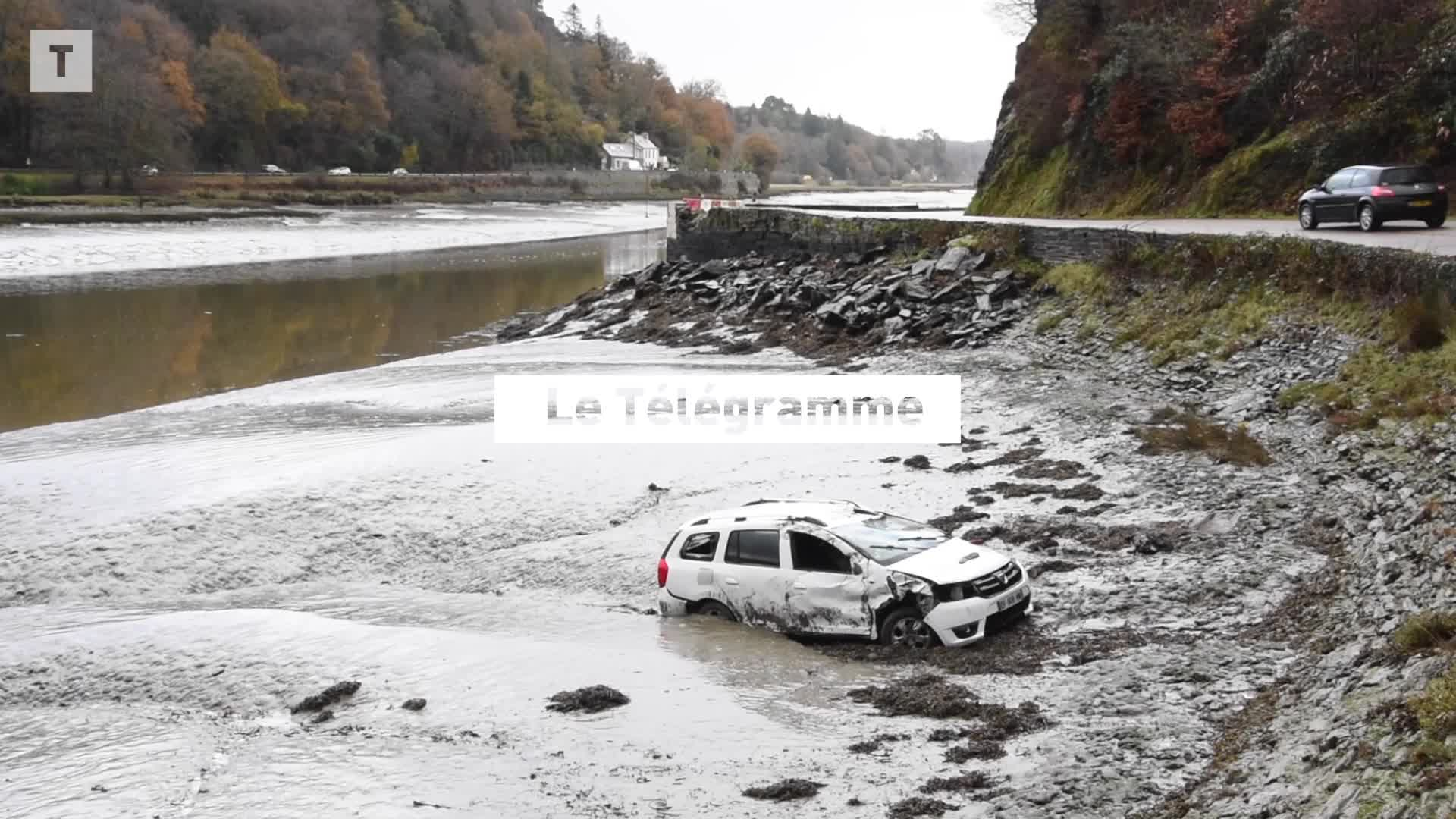 Près de Morlaix, une deuxième voiture finit dans la rivière en l’espace de quatre jours (Le Télégramme)