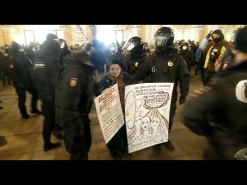 Russian police detain anti-war protesters in St. Petersburg