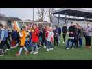 Les enfants du club de foot de Noyelles-sous-Lens ont défilé pour la paix