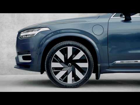 2023 Volvo XC90 Recharge T8 AWD in Denim Blue Design Preview