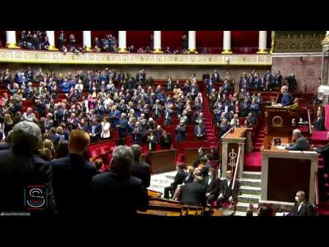 French MPs and Senators rise in Parliament to applaud Ukrainian people