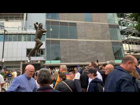Thousands gather for Shane Warne memorial in Melbourne