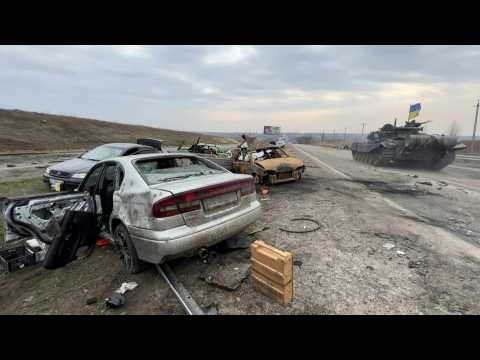 Ukraine forces recapture key road outside east Ukraine city