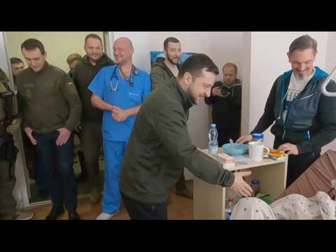 Zelensky visits hospital patients in Kyiv region