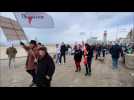 Dunkerque: 200 personnes défilent pour le climat et pour la paix