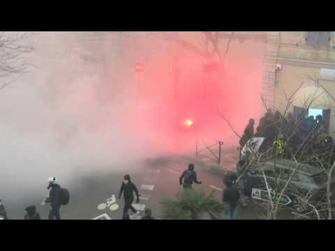 Corsica: Police and protestors clash in Bastia
