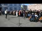 L'orchestre d'Odessa a donné un concert en plein air contre la guerre