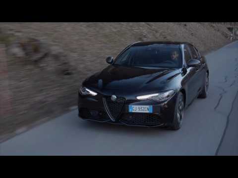 Alfa Romeo Giulia and Stelvio ESTREMA Driving Video