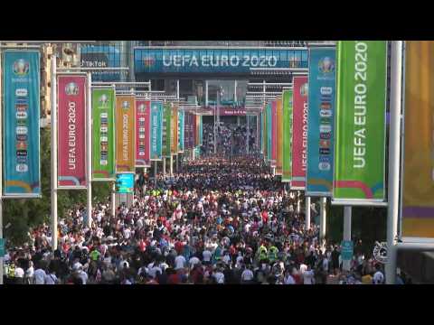 Euro 2020: Fans arrive at Wembley ahead of England-Denmark