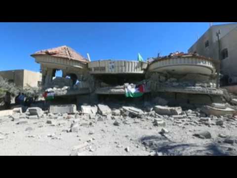 Israel demolish Shalabi's home, arrested on suspicion of a shooting attack