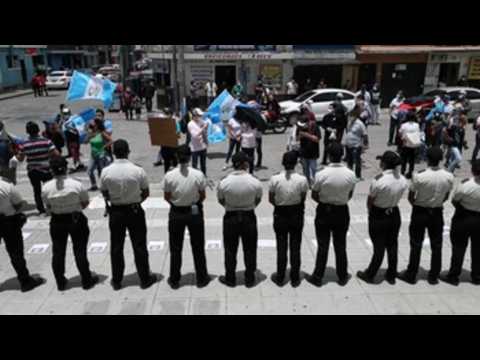 Guatemalans protest against removal of anti-corruption prosecutor