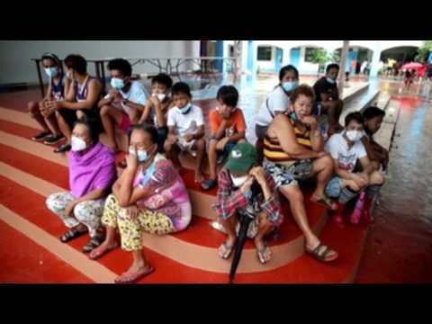 Hundreds evacuated due to heavy rains in Philippines