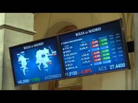 Spanish stock continues with losses, opens down 0.40%