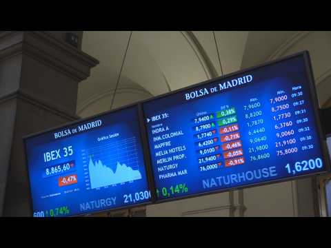 Spain's Ibex 35 falls 0.35% after opening and loses 8,900 points
