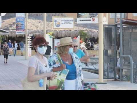 Mexican touristic state of Baja California sets off alarm bells of third wave of pandemic