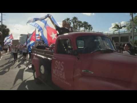 Miami Cubans head to D.C. to protest outside Cuban embassy