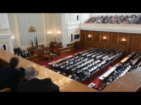 Bulgaria holds first parliamentary session after elections