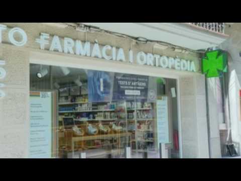 Madrid pharmacies sell self-diagnostic tests