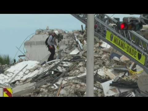 Rescuers search for survivors after Florida building collapse