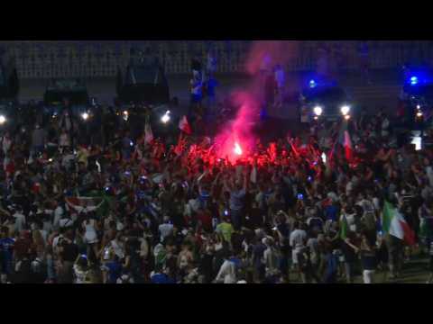 Euro 2020: Fans come out in Rome to celebrate European title