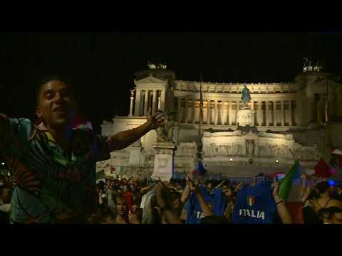 Euro 2020: Euphoria in streets of Rome after Italy victory